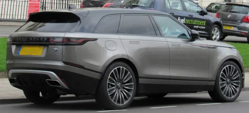 Alu kola pro Land Rover XE136 8.5x20 5x120 ET43.5 72.6 Black | Wheelsup.cz