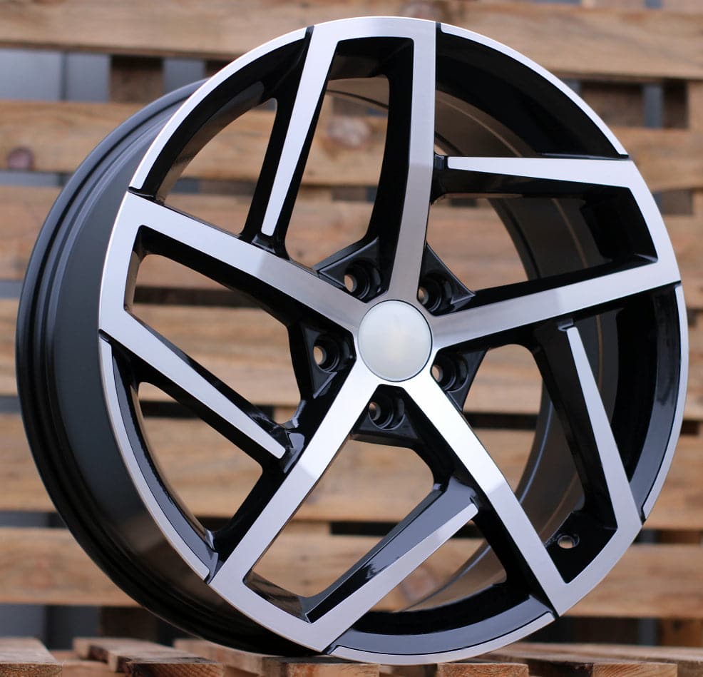 Racing Line XE442 7.5x18 5x100 ET45 černá, Volkswagen