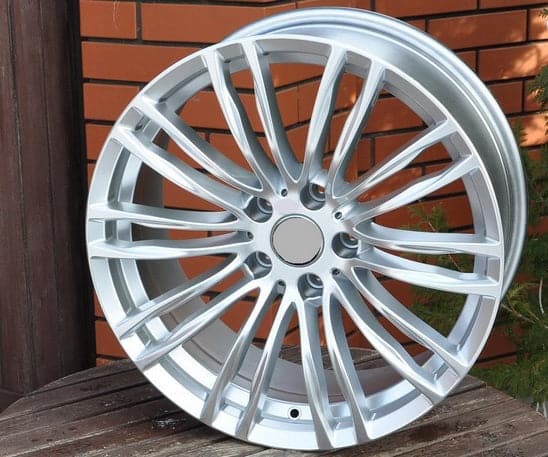 Racing Line XF142 9,5x19 5x120 ET35 stříbrná, BMW