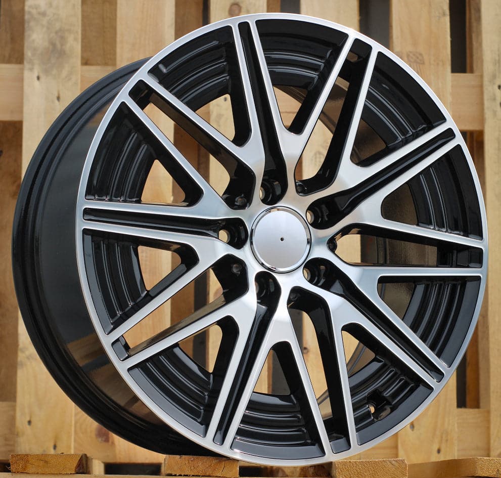 Racing Line Y0102 7,5x18 5x112 ET40 fekete, Mercedes