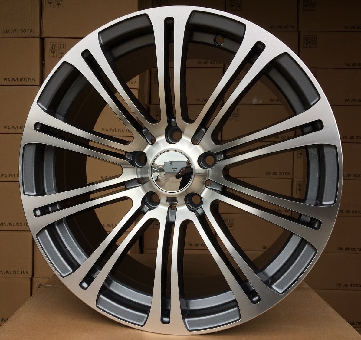 Racing Line E568 9,5x19 5x120 ET40 schwarz, BMW