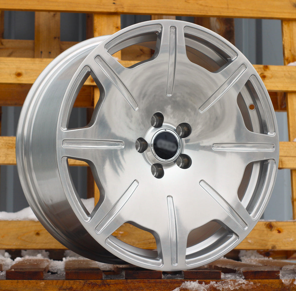 Alu disky pre Audi FBX036 8x18 5x112 ET35 66.6 Strieborná