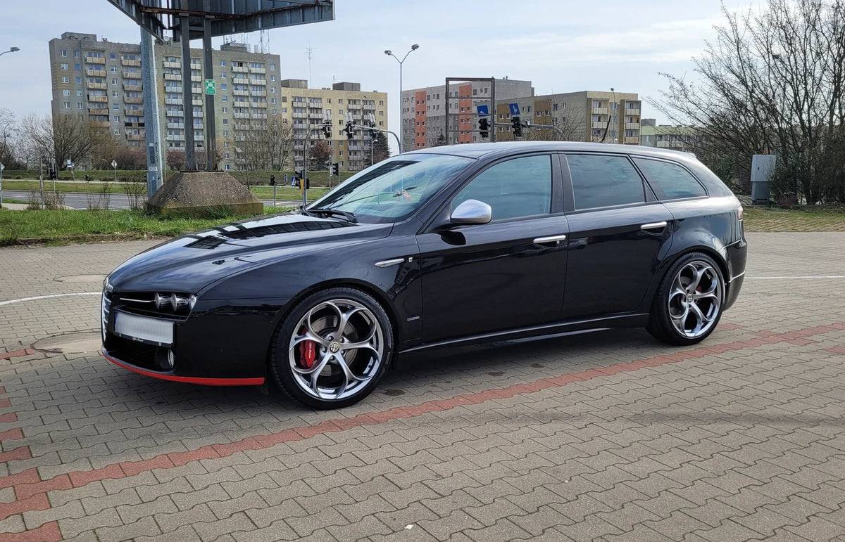 Alu kola pro Alfa Romeo L1664 8.5x20 5x110 ET31 65.1 šedá – na voze 3