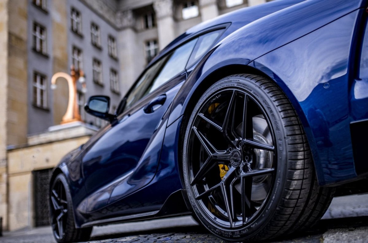 Concaver CVR2 20x9 ET45 5x112 Platinum Black - Wheelsup.sk