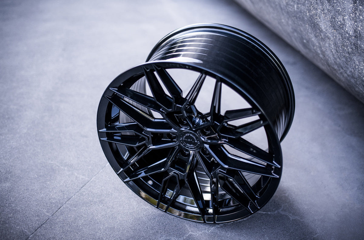 Alu kola Concaver CVR6 20x9 ET35 5x120 Platinum Black – detail 4
