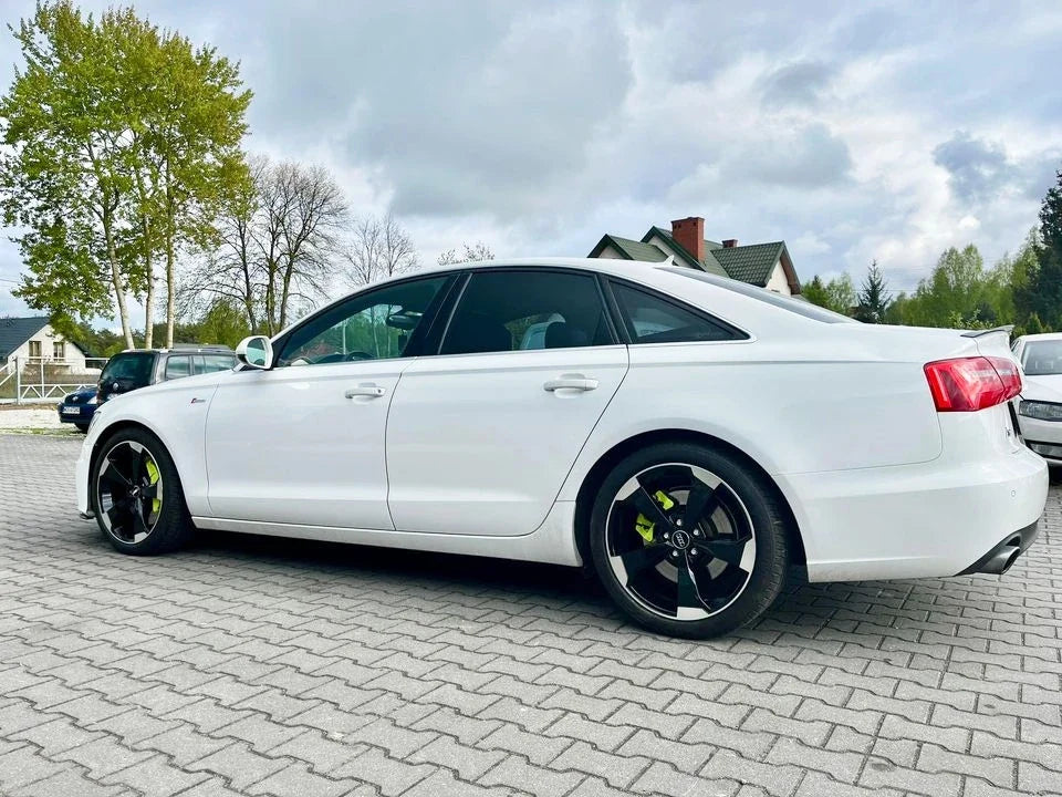 Alu kola pro Audi XE351 7.5x17 5x112 ET40 66.6 černá – na voze 1