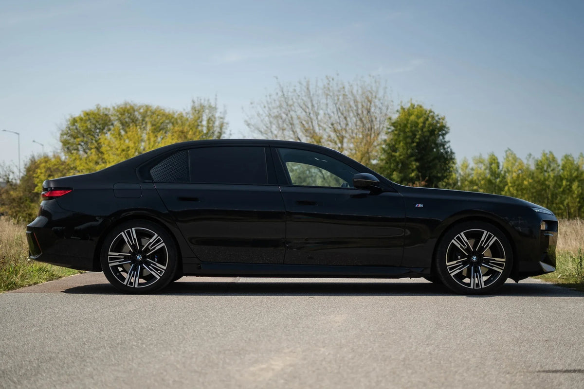 Alu kola pro BMW B1831 9x21 5x112 ET24 66.6 černá – na voze 1