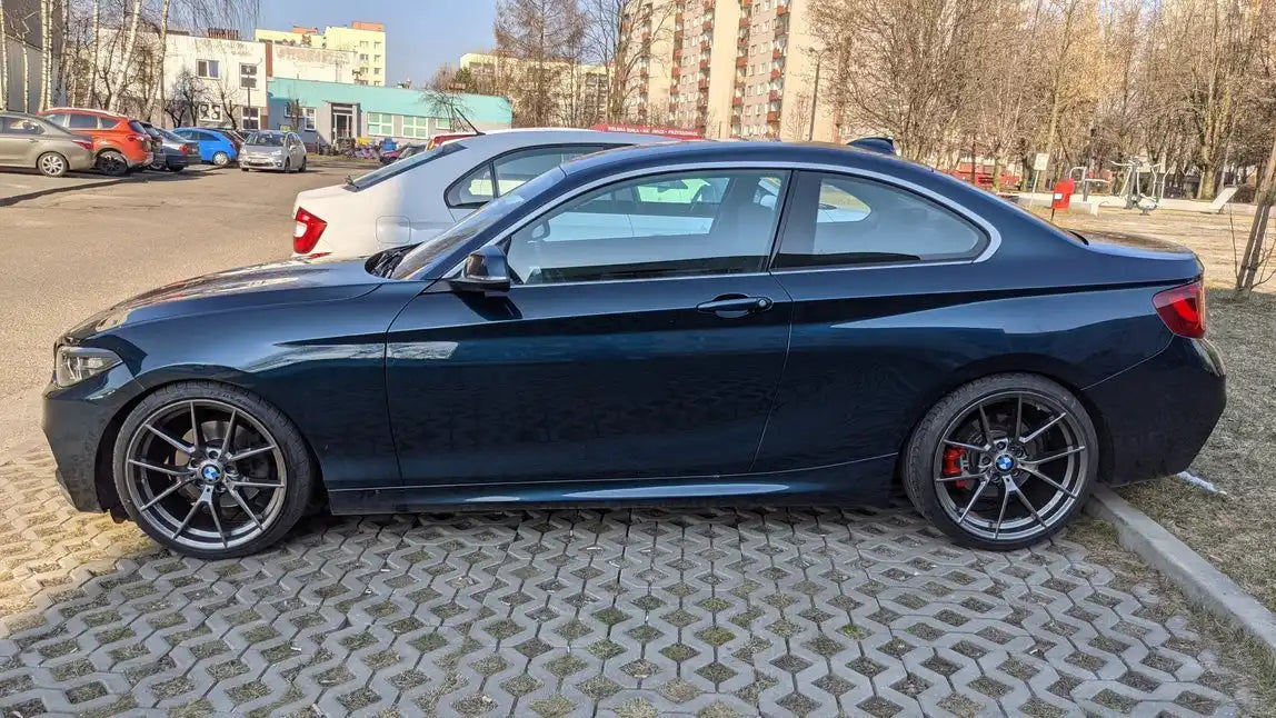 Alu kola pro BMW HE761 8.5x20 5x120 ET35 72.6 Gun Metal – na voze 1