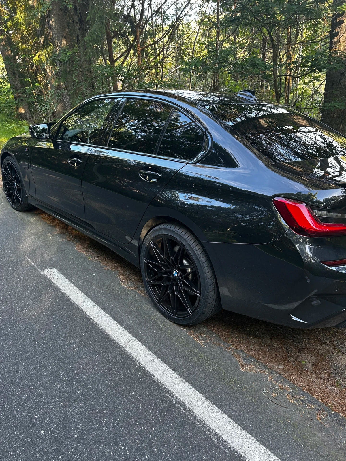 Alu kola pro BMW I0293 8x18 5x120 ET25 72.6 černá – na voze 2