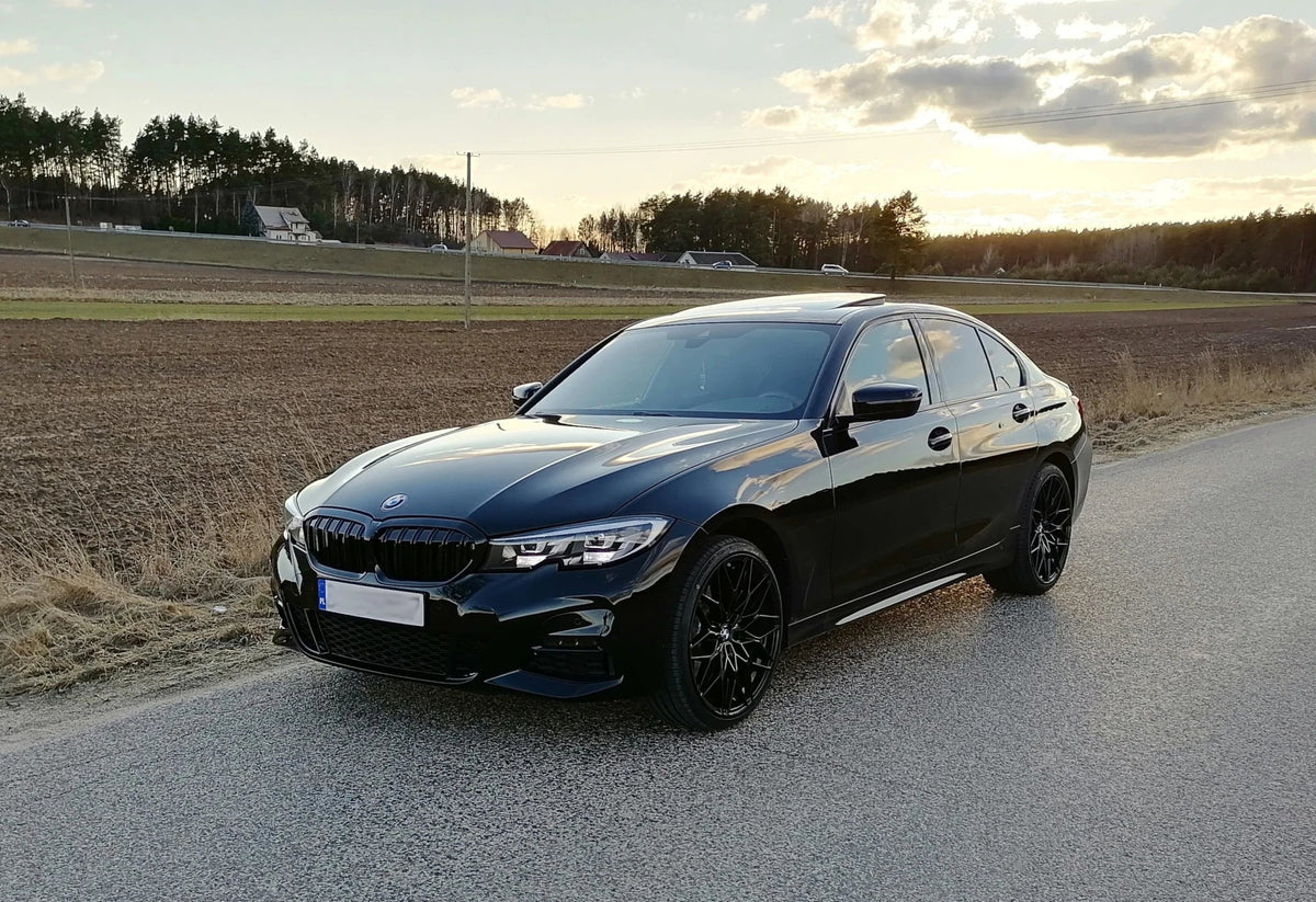 Alu kola pro BMW I0293 8x18 5x120 ET25 72.6 černá – na voze 4