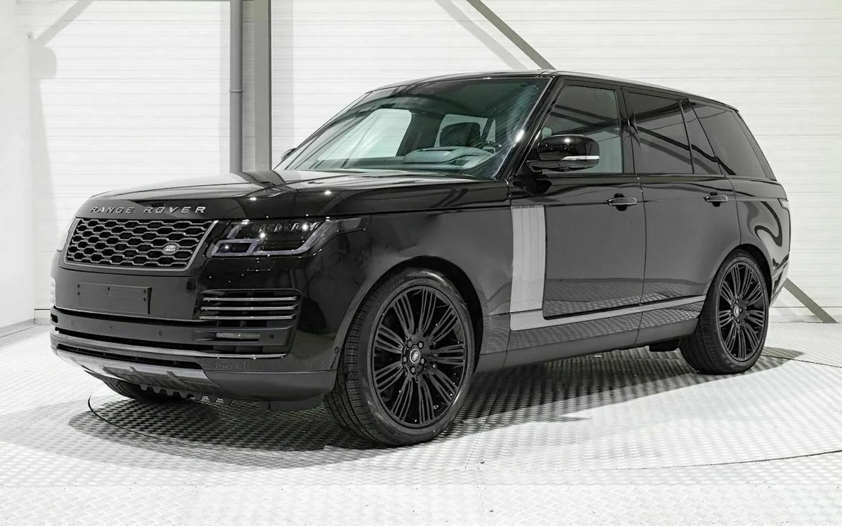 Alu kola pro Land Rover XE136 9x20 5x120 ET43.5 72.6 černá – na voze 1