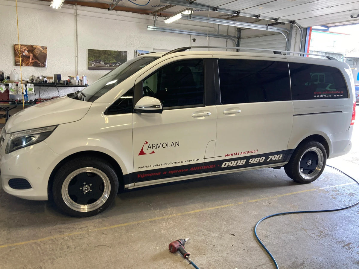 Alu kola pro Mercedes B5852 9x18 5x112 ET35 66.6 černá – na voze 3