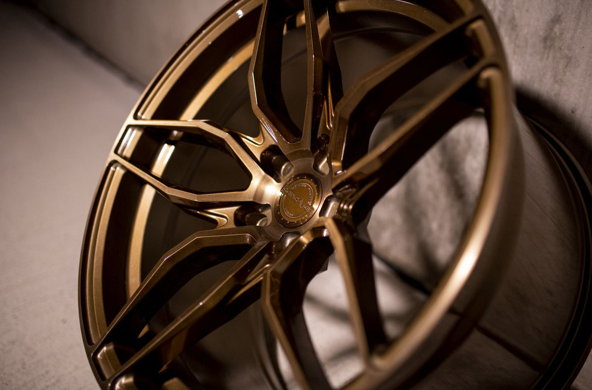 Alu kola Concaver CVR3 19x8,5 ET35 5x112 Brushed Bronze – detail 3