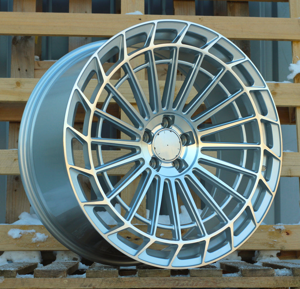 Alu disky pre Mercedes FBX162 10.5x22 5x112 ET43 66.6 Strieborná