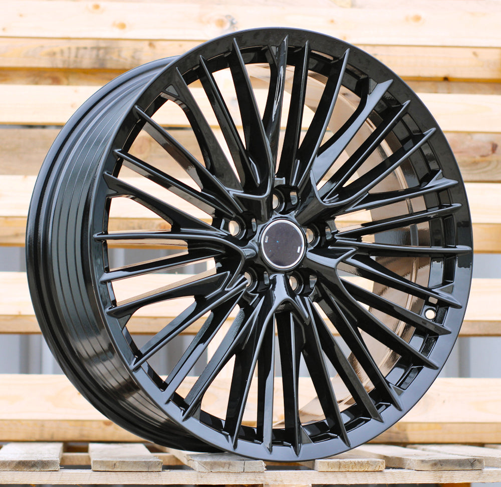 Alu disky pre Toyota FBX429 8x18 5x114.3 ET45 60.1 Čierna
