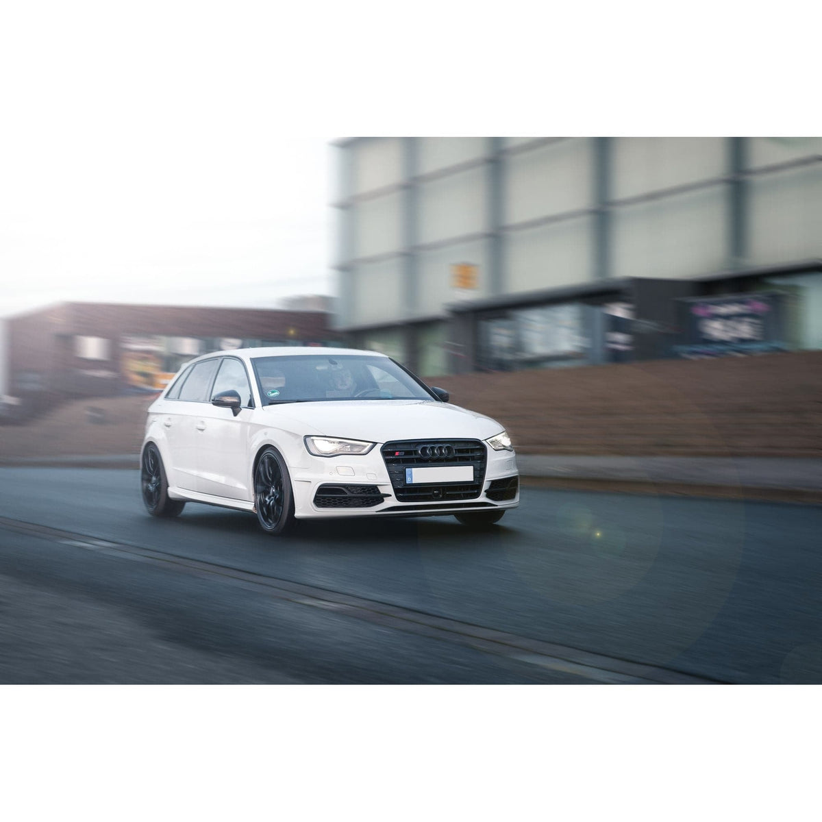 Alu kola OZ LEGGERA HLT 9,5x19 5x120 ET45 79 černá WheelsUp