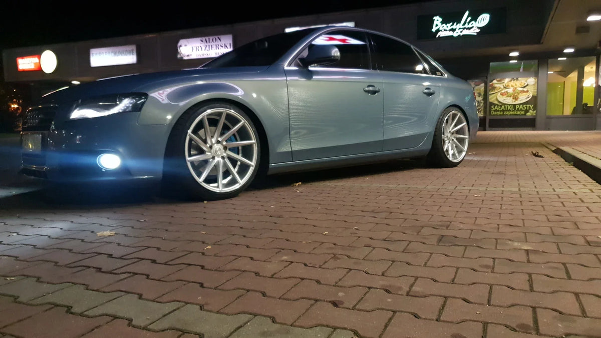 Alu kola Racing Line B1059 9x18 5x112 ET35 66.6 stříbrná – na voze 4