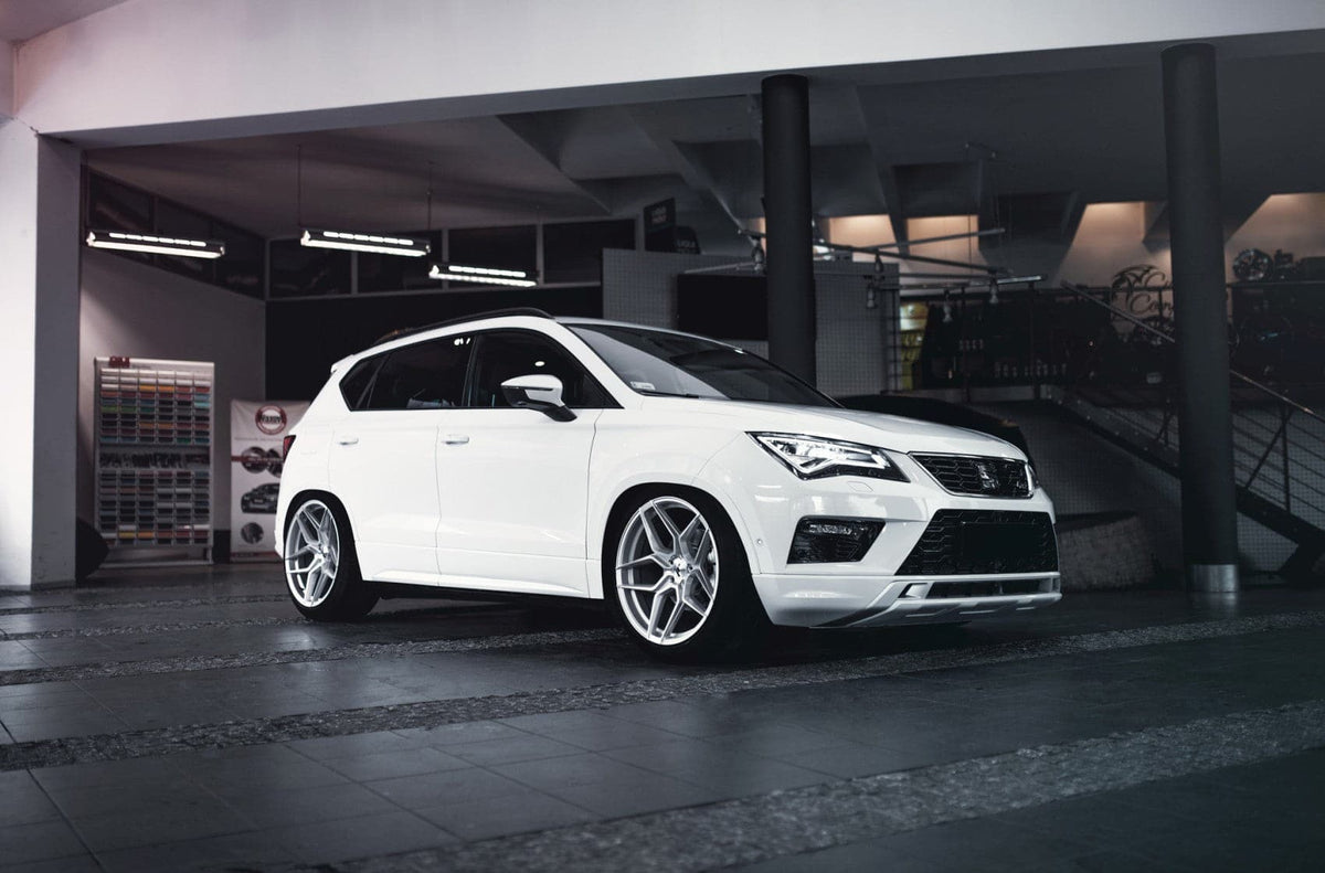 Alu kola Japan Racing JR34 19x8,5 ET35 5x120 Silver Machined Face WheelsUp