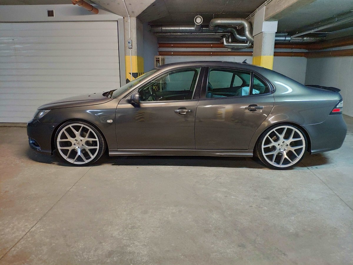 Alu kola Alu kola Forzza Ambra 10,5x20 5x120 ET35 72,6SFM WheelsUp
