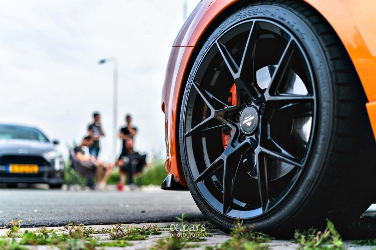 Alu kola Forzza Oregon 8x18 5x112 ET42 66,45 Black Magic - Wheelsup.cz