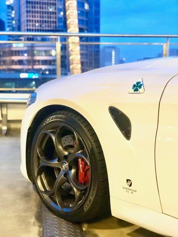 Racingline L1664 19x8 5x110 ET33 Hyper Black Alfa Romeo - Wheelsup.sk
