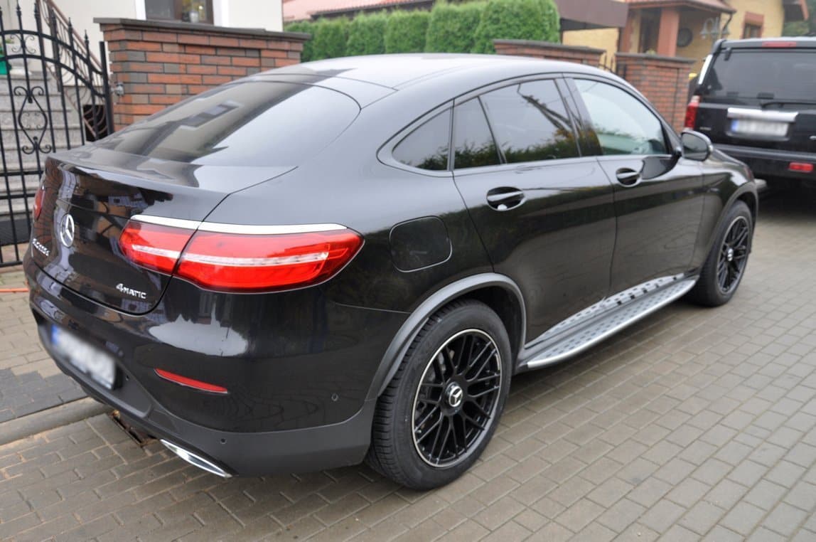Racingline B1268 18x8 5x112 ET45 Black Half Matt & Polished Lip Mercedes - Wheelsup.sk