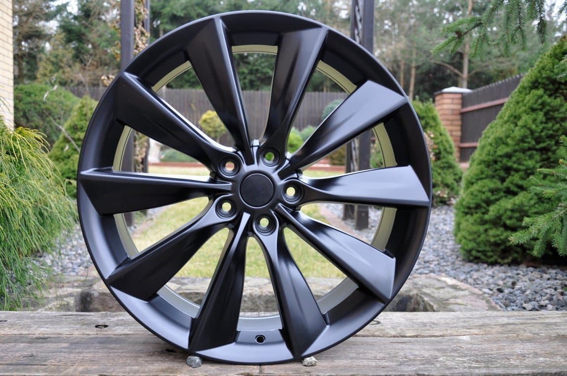 Racingline B1385 21x8.5 5x120 ET40 Black Half Matt Audi - Wheelsup.sk