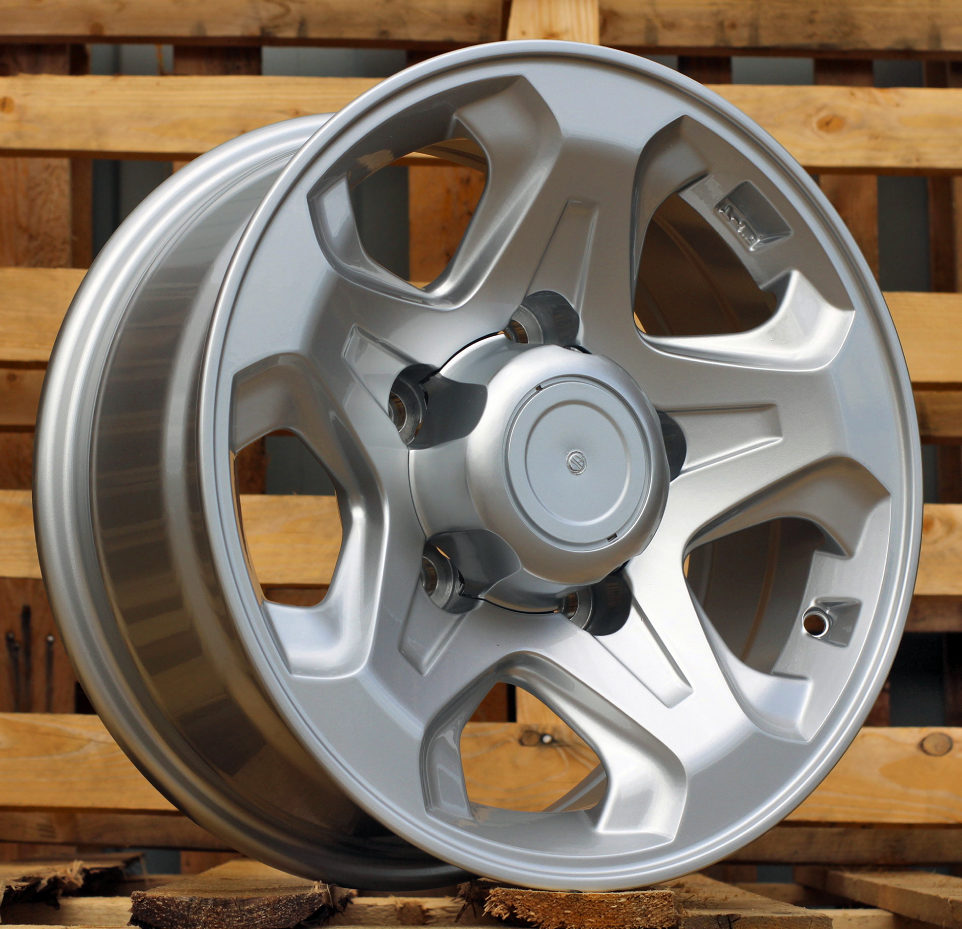 Alu kola pro Offroad B1211 7x16 5x150 ET0 110.5 Silver | Wheelsup.cz