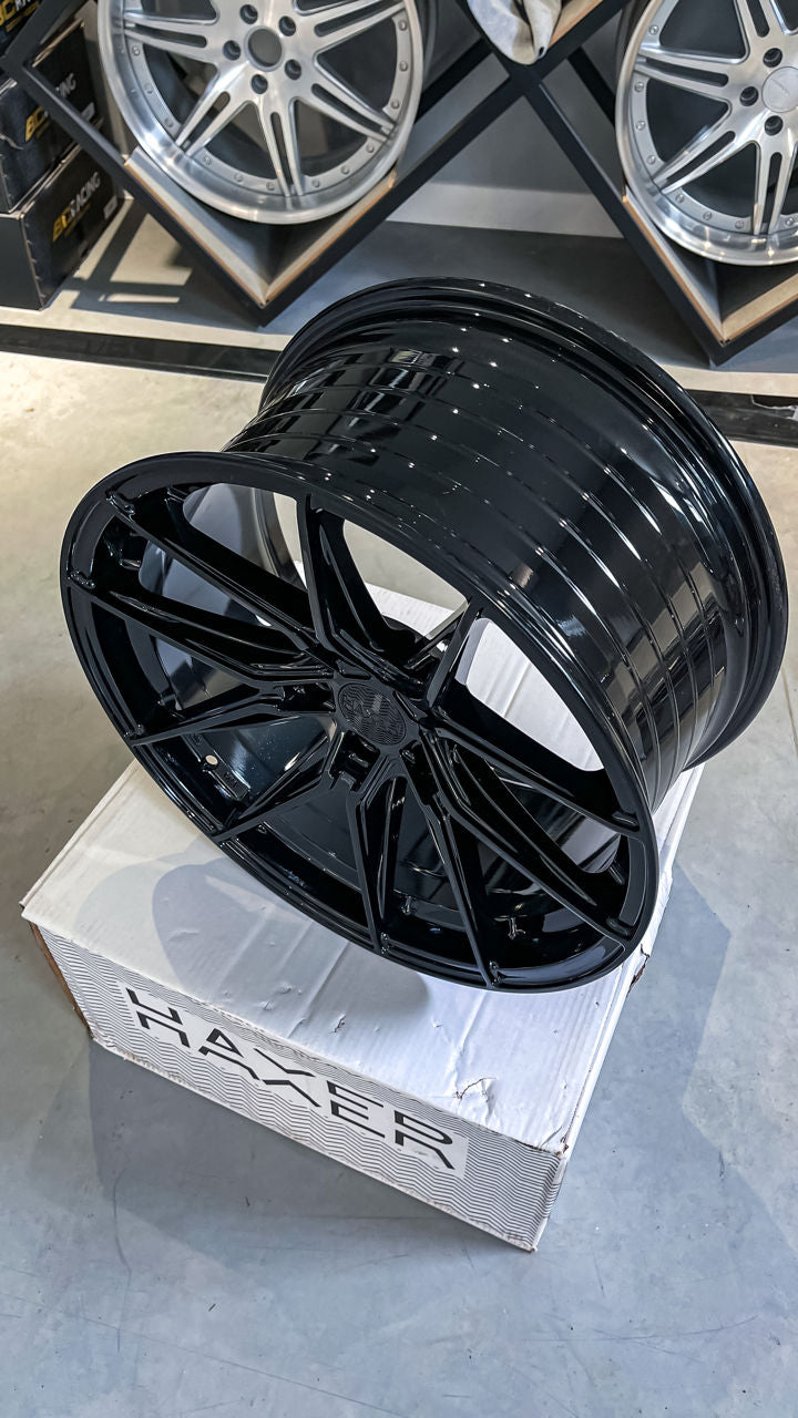 HAXER HX036 8x18 5x112 ET40 černá, Mercedes