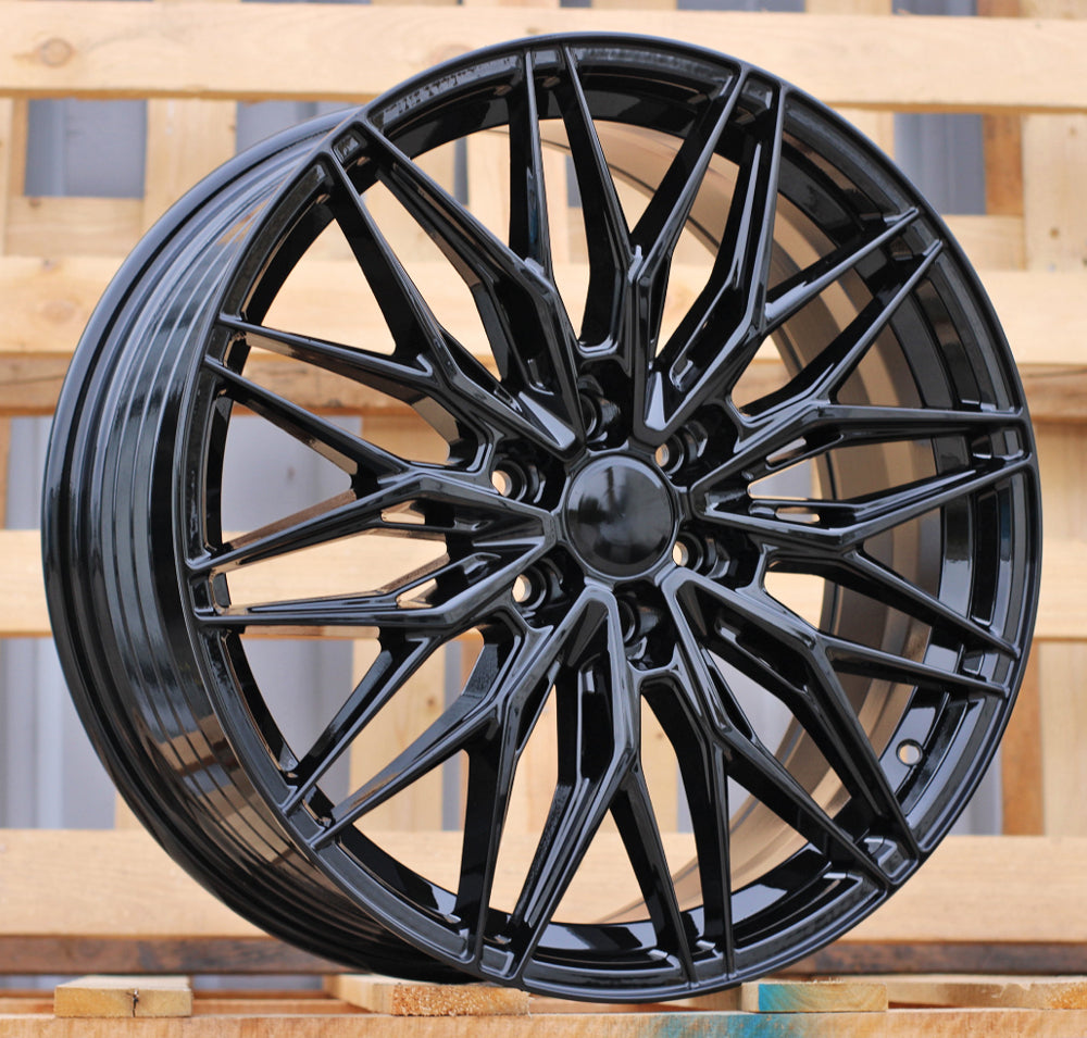 Alu kola pro SUV / 4x4 / Offroad HF6125 8x20 6x120 ET48 74.6 černá | Wheelsup.cz