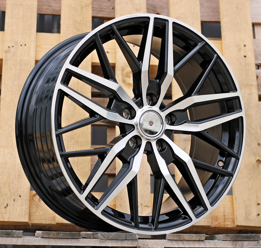 Alu disky pre Ford HF5230 8x18 5x160 ET50 65.1 Čierna