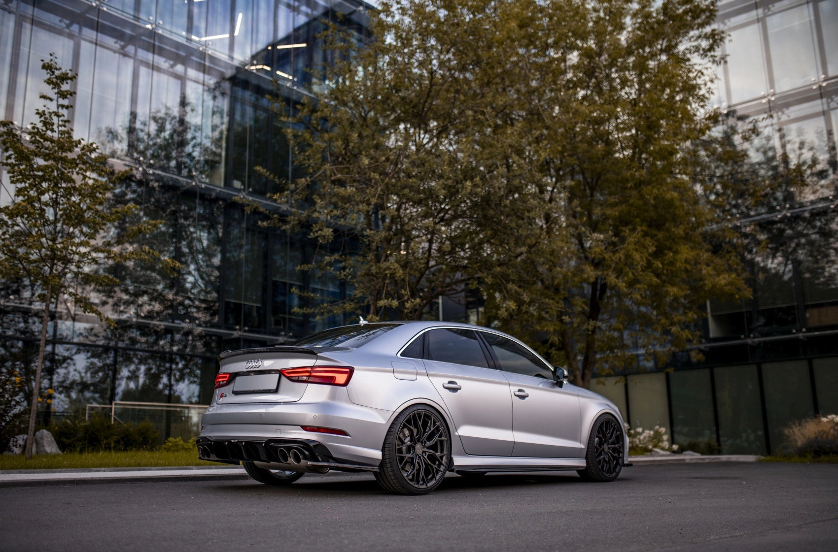 Alu kola Audi A3 S3 RS3 Concaver CVR1 Carbon Graphite 297 14713