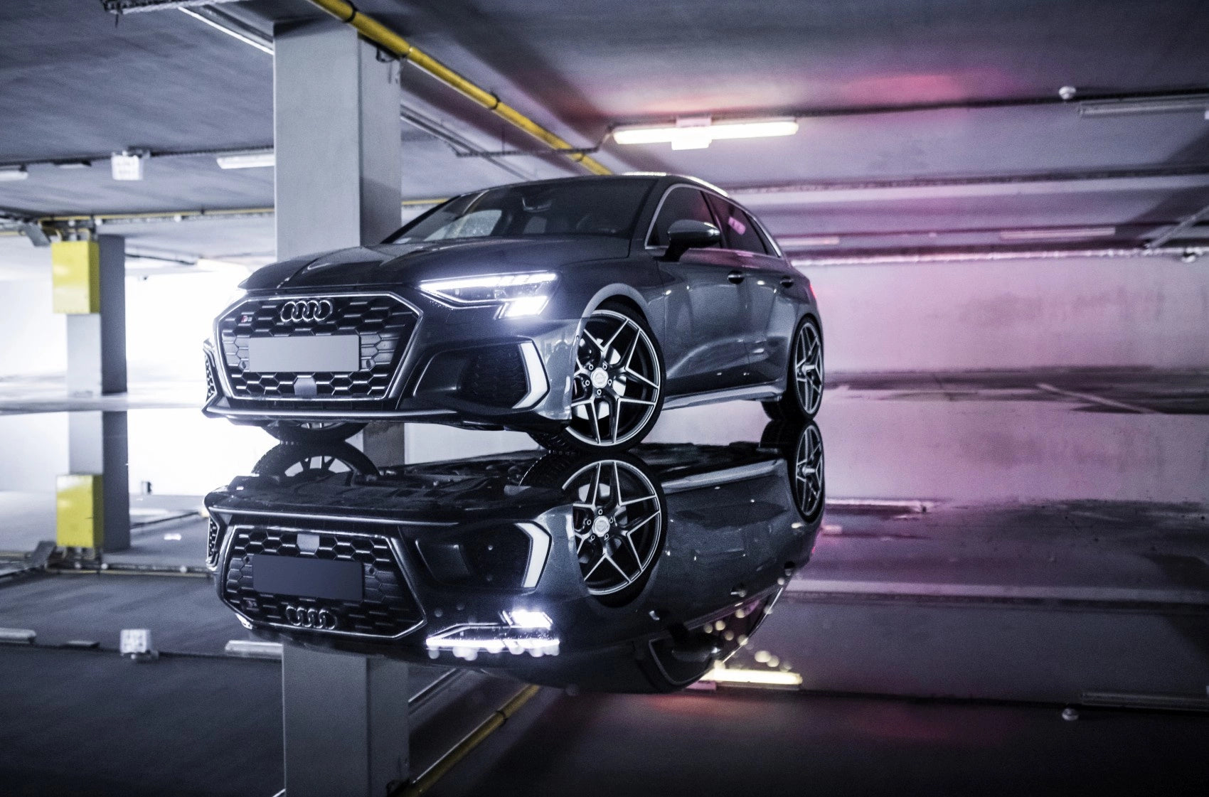 Alu kola Audi A3 S3 RS3 Concaver CVR2 Brushed Titanium 462 12265