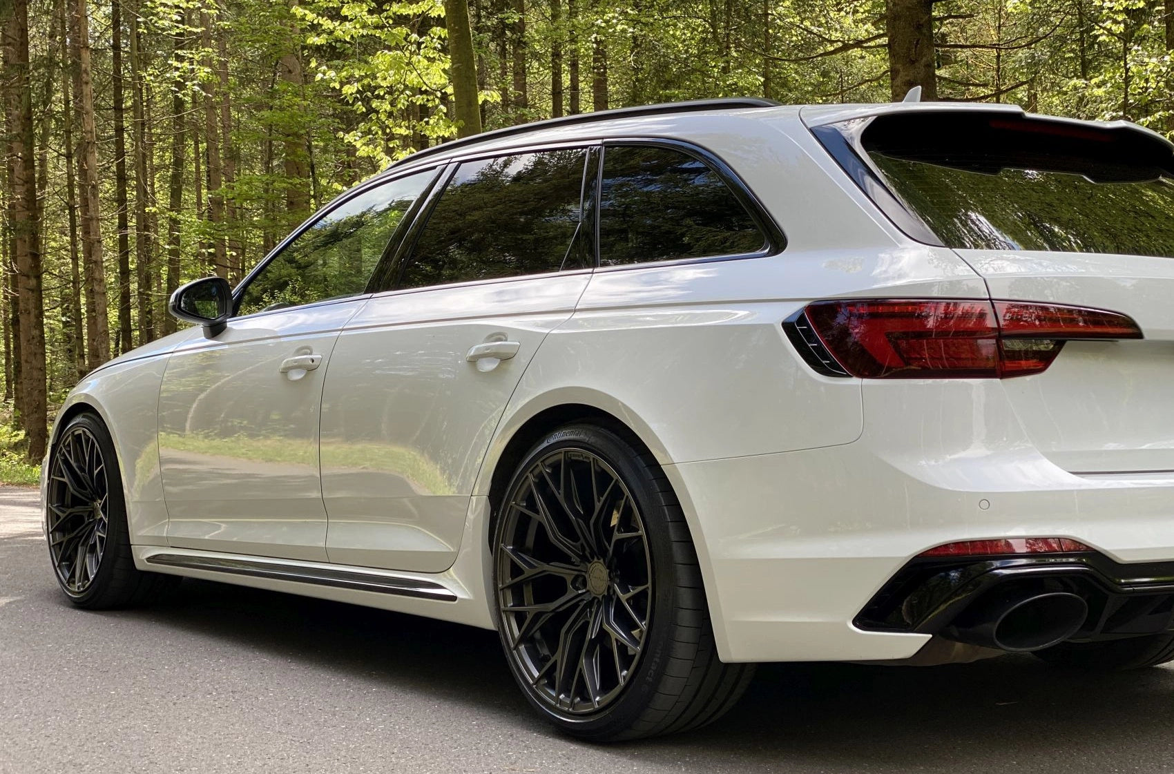 Alu kola Audi A4 S4 RS4 Concaver CVR1 Carbon Graphite 211 2327