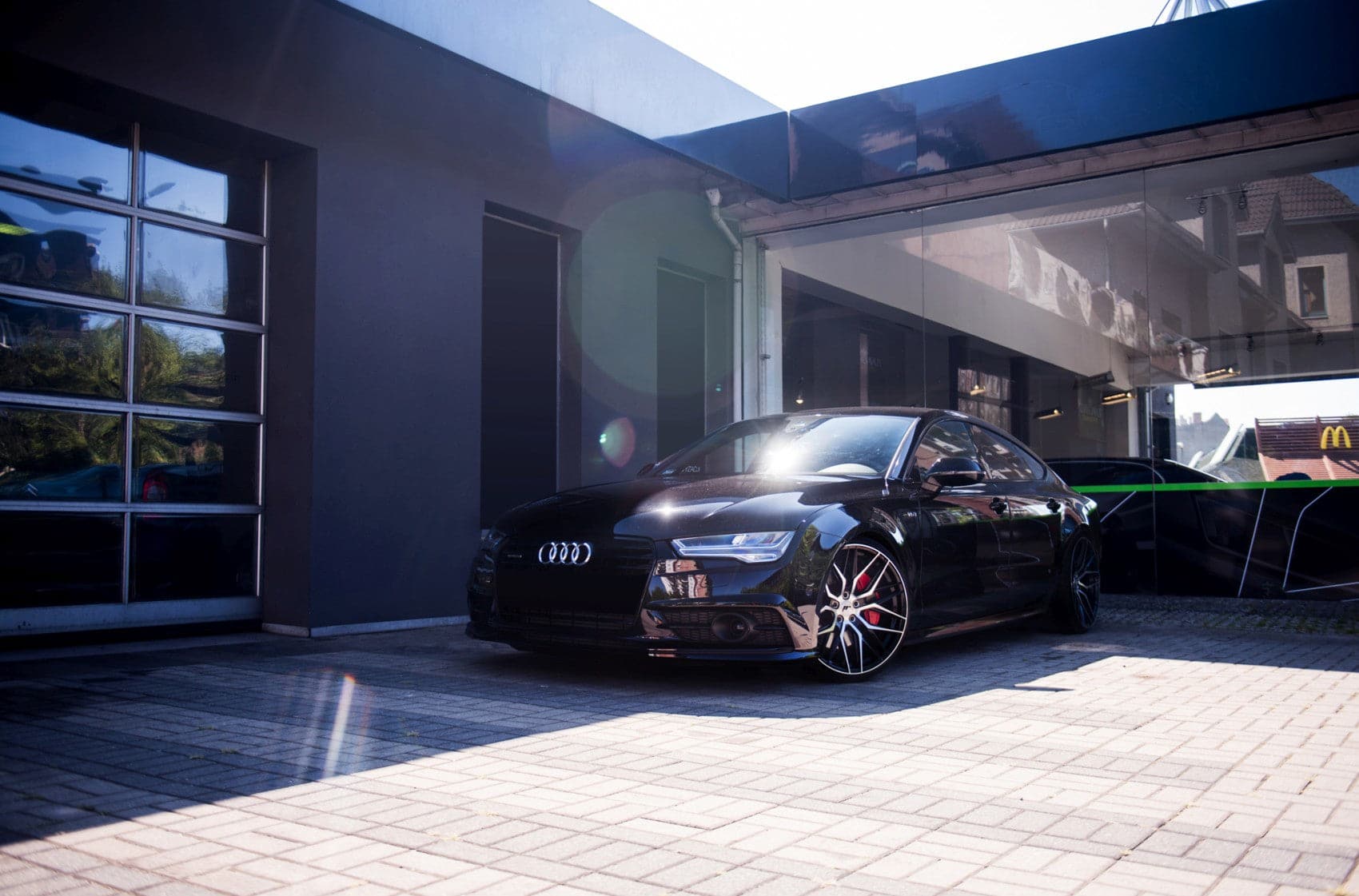Japan Racing JR28 17x7 ET35 5x100 Gloss Black Machined Face