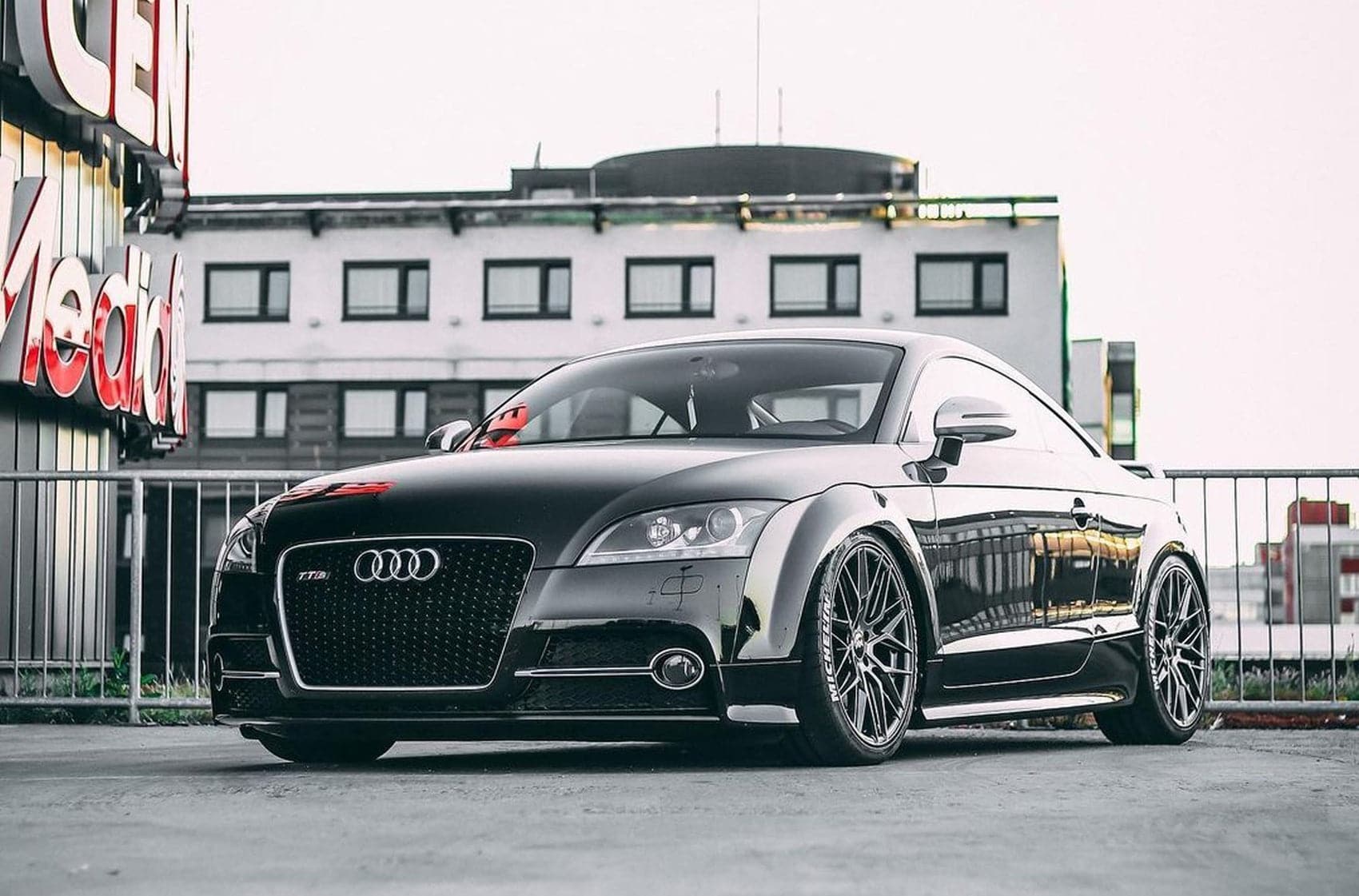 JR Wheels JR28 18x7,5 ET20 4x108 Hyper Black - Wheelsup.sk