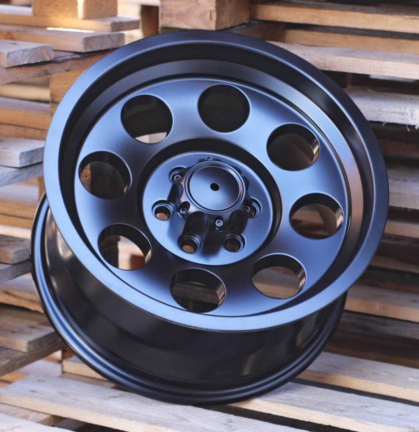 Racingline B1341 16x8 6x114.3 ET0 66.1 BL - Wheelsup.sk