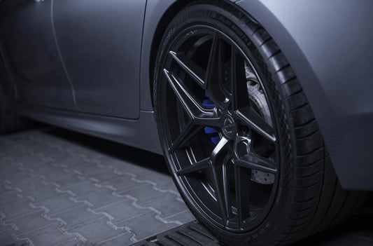 Alu kola BMW 5 Series M5 Concaver CVR2 Carbon Graphite 761 1122 8