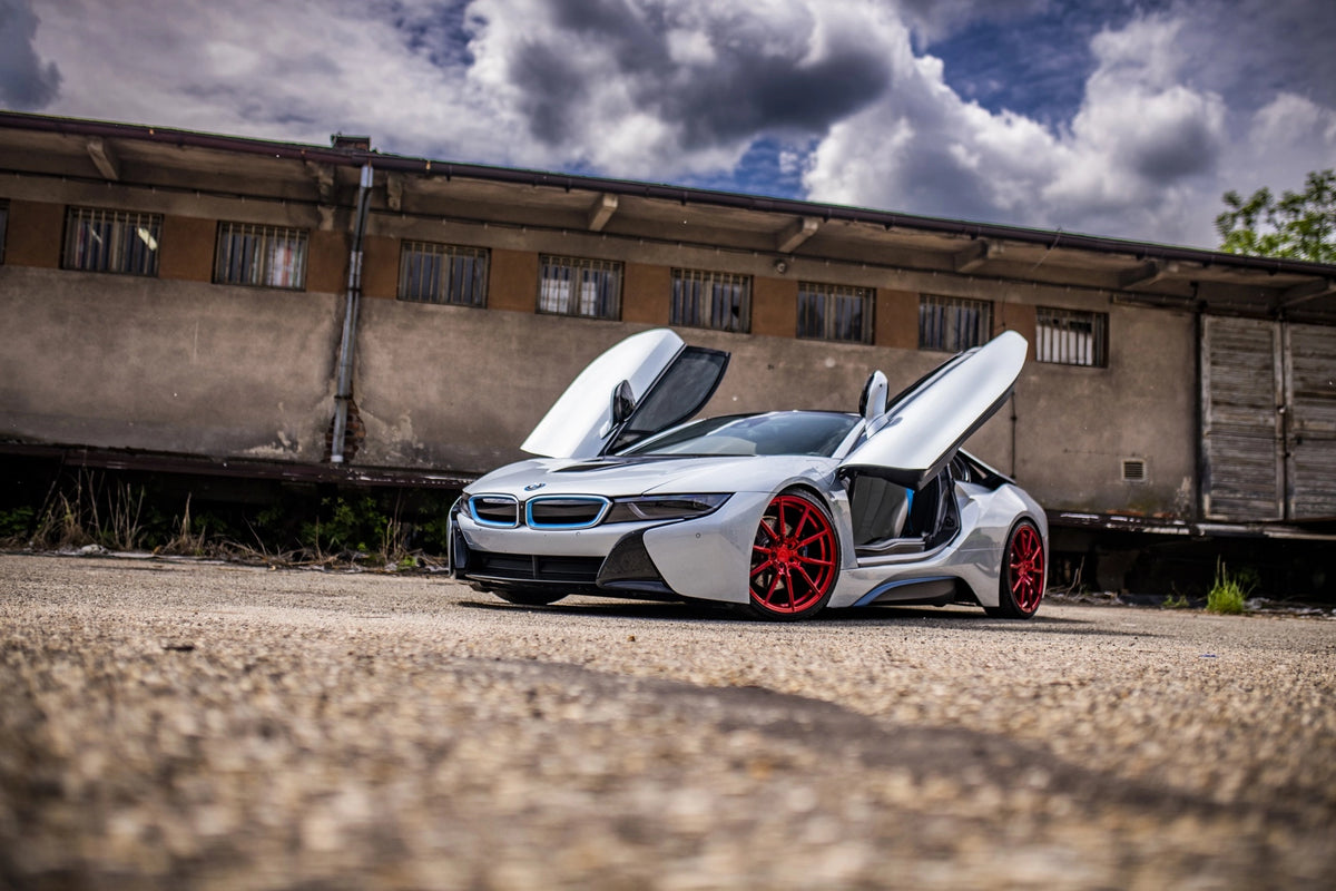 BMW i8
