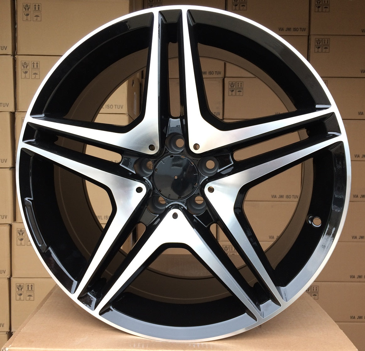 Racing Line BY496 8,5x19 5x112 ET43 fekete, Mercedes