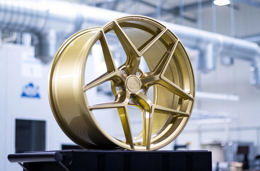 Alu kola Concaver CVR2 Gloss Gold 1103 7340 9