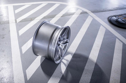 Alu kola Concaver CVR3 Brushed Titanium 113 14546 8