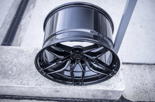 Alu kola Concaver CVR3 Platinum Black 112 9262 19
