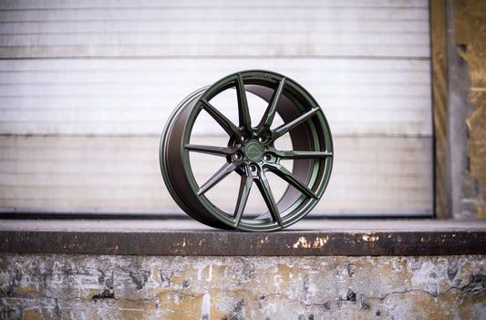 Alu kola Concaver CVR4 Matt Bronze Green Chameleon 924 7634 13