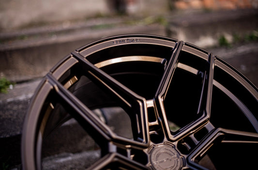 Alu kola Concaver CVR5 Gloss Bronze 1076 14840 9