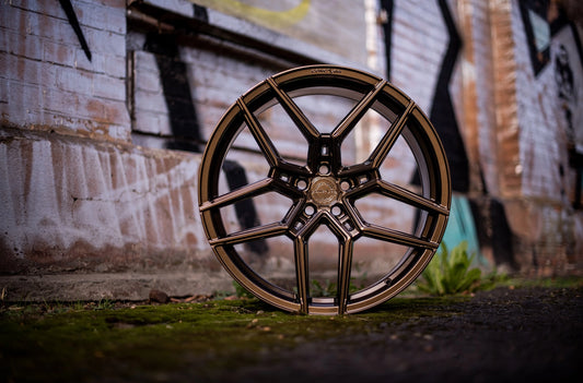 Alu kola Concaver CVR5 Gloss Bronze 1076 1588 3