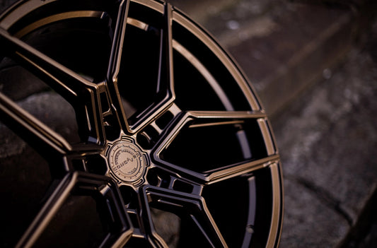 Alu kola Concaver CVR5 Gloss Bronze 1076 822 13
