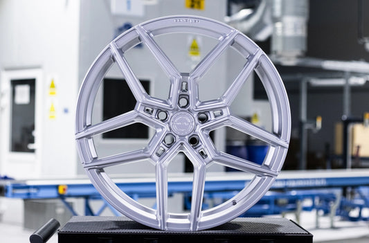 Alu kola Concaver CVR5 Matt Silver 1032 15932 2