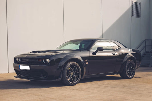 Dodge Challenger Concaver CVR2 Carbon Graphite 415 15663.webp 1
