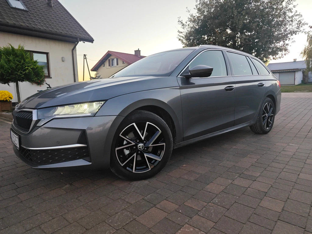 Alu kola pro Škoda FE181 7x17 5x112 ET46 57.1 Black Polished | Wheelsup.cz